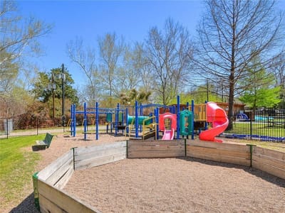 Property photo 3 at 1100 Lipan TRL - Austin Lake Hills Sec 03, Austin, TX