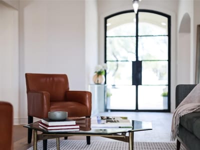 Living area at 1100 Norwood RD - 4 bed 3 bath home