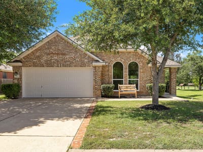Living area at 1100 Springbrook RD - 3 bed 2 bath home