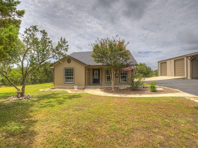Kitchen at 1100 Yaupon DR - 3 bed 2 bath home