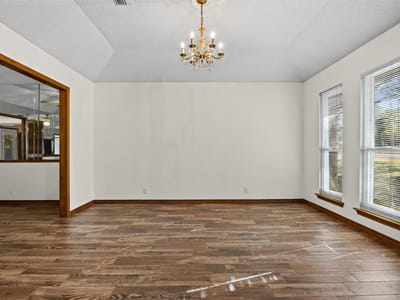 Property photo 5 at 11006 Brodie LN - 5 bed 3 bath home