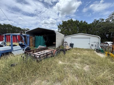 Living area at 11009 S Highway 183 Hwy - None, Lampasas, TX