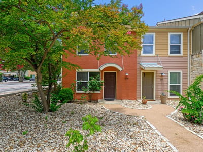 Property photo 5 at 1101 Grove BLVD Unit #208 - 2 bed 2 bath home