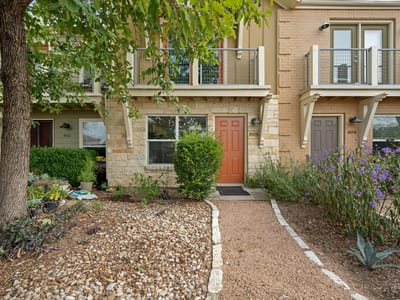 Property photo 3 at 1101 Grove BLVD Unit #803 - 1 bed 1 bath home