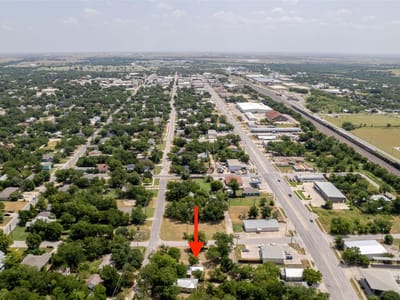 Property photo 4 at 1101 W 3rd ST - Doak Add, Taylor, TX