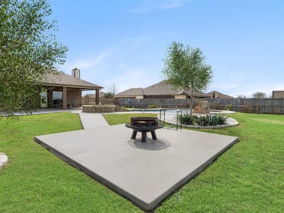 Property photo 4 at 11010 La Paloma LOOP - 4 bed 3 bath home
