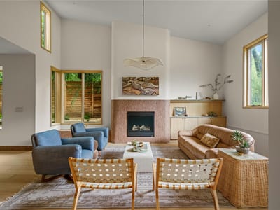 Property photo 3 at 1102 Charlotte ST - 4 bed 3 bath home