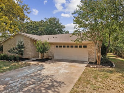Property photo 2 at 1102 Dunman DR - 3 bed 2 bath home