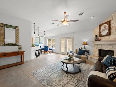 Living area at 1103 Larkhall DR - 3 bed 2 bath home