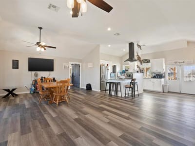 Primary bedroom at 1105 County Road 422 - A0130 DAVILLA, MIGUEL,13.827 ACRES, Bartlett, TX