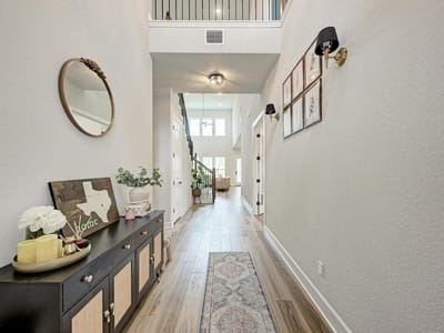 Bathroom at 1105 White Daisy LN - 4 bed 3 bath home