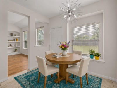 Living area at 1105 Woodview DR - 4 bed 2 bath home