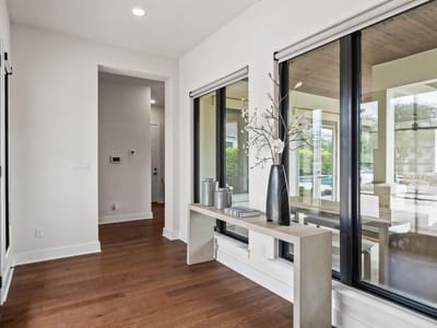 Property photo 4 at 1106 Flint Ridge TRL - 4 bed 4 bath home