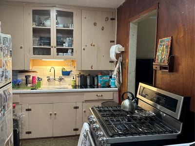 Property photo 5 at 1106 Justin LN - 2 bed 1 bath home