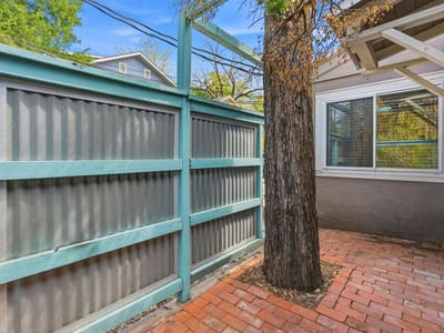 Living area at 1106 W 22nd St Unit #1 - 1 bed 1 bath home