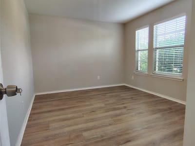 Bathroom at 1107 Fox Sparrow CV - 5 bed 2 bath home