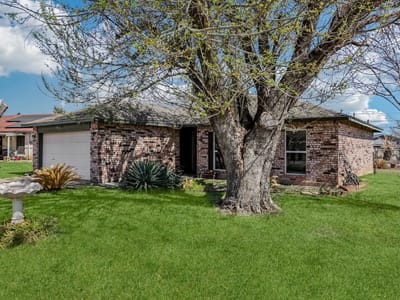 Property photo 4 at 1107 Long Meadow DR - 3 bed 2 bath home