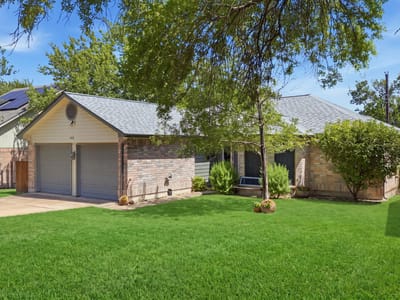 Property photo 2 at 1108 Batavia DR - 3 bed 2 bath home