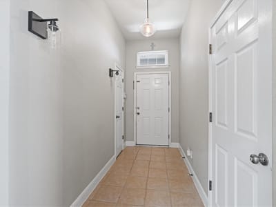 Property photo 3 at 1108 Calistoga DR - 4 bed 2 bath home