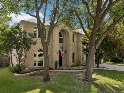Living area at 1108 Dalea BLF - 4 bed 2 bath home