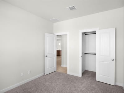 Property photo 5 at 1108 Stonehill DR - 3 bed 2 bath home