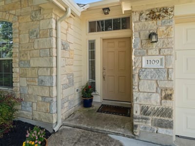 Primary bedroom at 1109 Blackburn PL - 3 bed 2 bath home