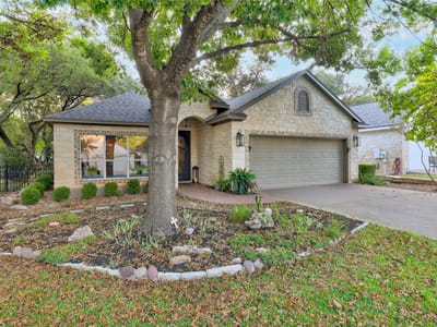 Property photo 3 at 111 Brazos DR - 3 bed 2 bath home