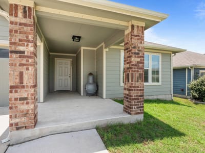 Living area at 111 Denton DR - 4 bed 2 bath home