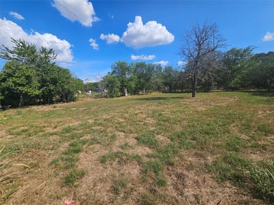 Property photo 3 at 111 Martin ST - Reed, Luling, TX
