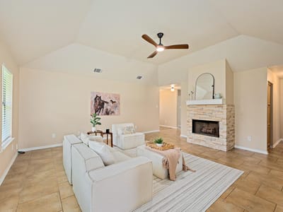 Primary bedroom at 111 Stephen LN - 3 bed 2 bath home
