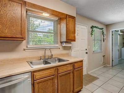 Property photo 4 at 1113 Ash DR - 4 bed 2 bath home