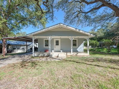 Kitchen at 1113 County Road 132B - 2 bed 2 bath home