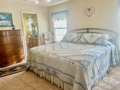 Property photo 5 at 1113 Hackberry DR - 3 bed 2 bath home