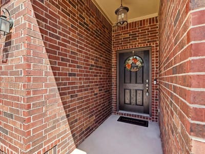 Property photo 2 at 1113 Renaissance TRL - 3 bed 2 bath home