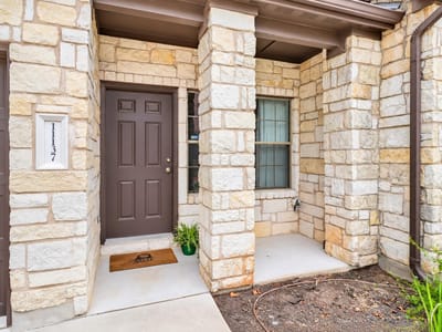 Photo 2 of 20 at 11137 Lost Maples TRL - 2 bed 2 bath home