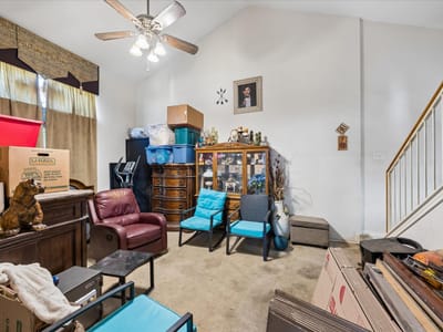 Living area at 1116 Teapot DR - 3 bed 3 bath home