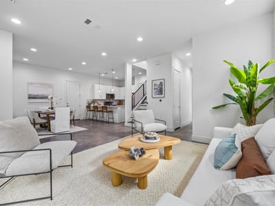 Property photo 3 at 1118 Algarita Ave Unit #2 - 3 bed 2 bath home