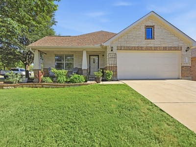 Property photo 2 at 1118 Giberson WAY - 3 bed 2 bath home