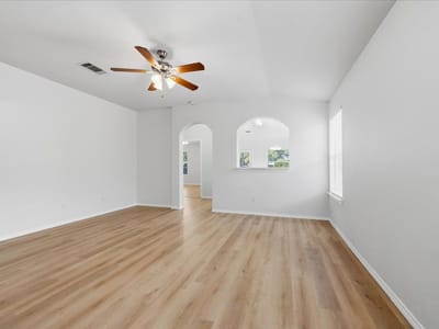 Property photo 4 at 1118 Remington DR - 3 bed 2 bath home