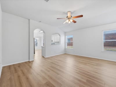 Property photo 5 at 1118 Remington DR - 3 bed 2 bath home