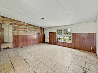 Property photo 2 at 112 Allen ST - 3 bed 2 bath home
