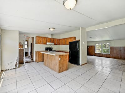 Property photo 4 at 112 Allen ST - 3 bed 2 bath home