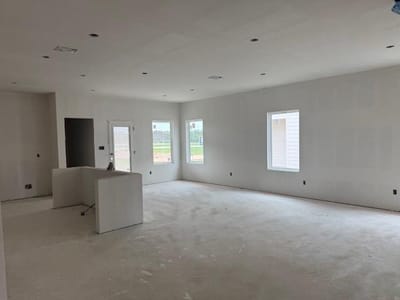 Living area at 112 Mathew ST - 3 bed 2 bath home