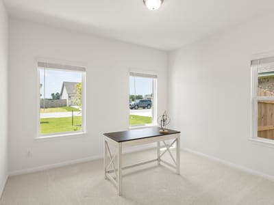 Primary bedroom at 112 Mathew ST - 3 bed 2 bath home
