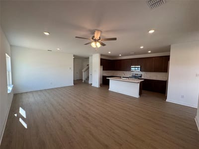 Photo 4 - 112 Quail Convey DR Photo 4 of 22 at 112 Quail Convey DR - 5 bed 3 bath home