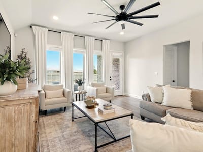 Living area at 112 Rosemary Ct - 3 bed 2 bath home
