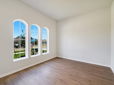 Living area at 112 Teakmill TRL - 4 bed 3 bath home