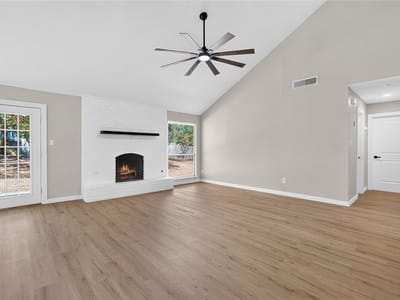 Photo 5 - 11202 Balcones Woods CV Photo 5 of 32 at 11202 Balcones Woods CV - 4 bed 2 bath home