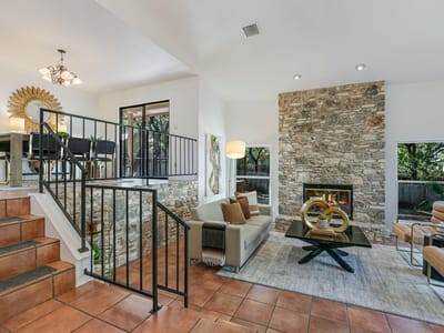 Photo 4 of 20 at 11202 Oak View DR - 3 bed 2 bath home