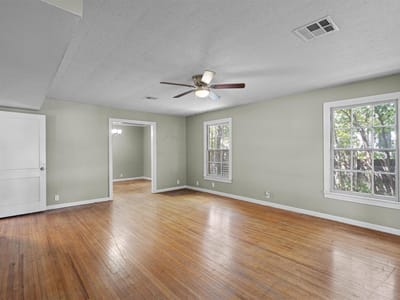 Property photo 4 at 1121 Lexington ST - 3 bed 2 bath home